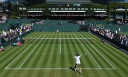 انطلاق بطولة ويمبلدون لتنس السيدات وسط العاصمة البريطانية لندن.